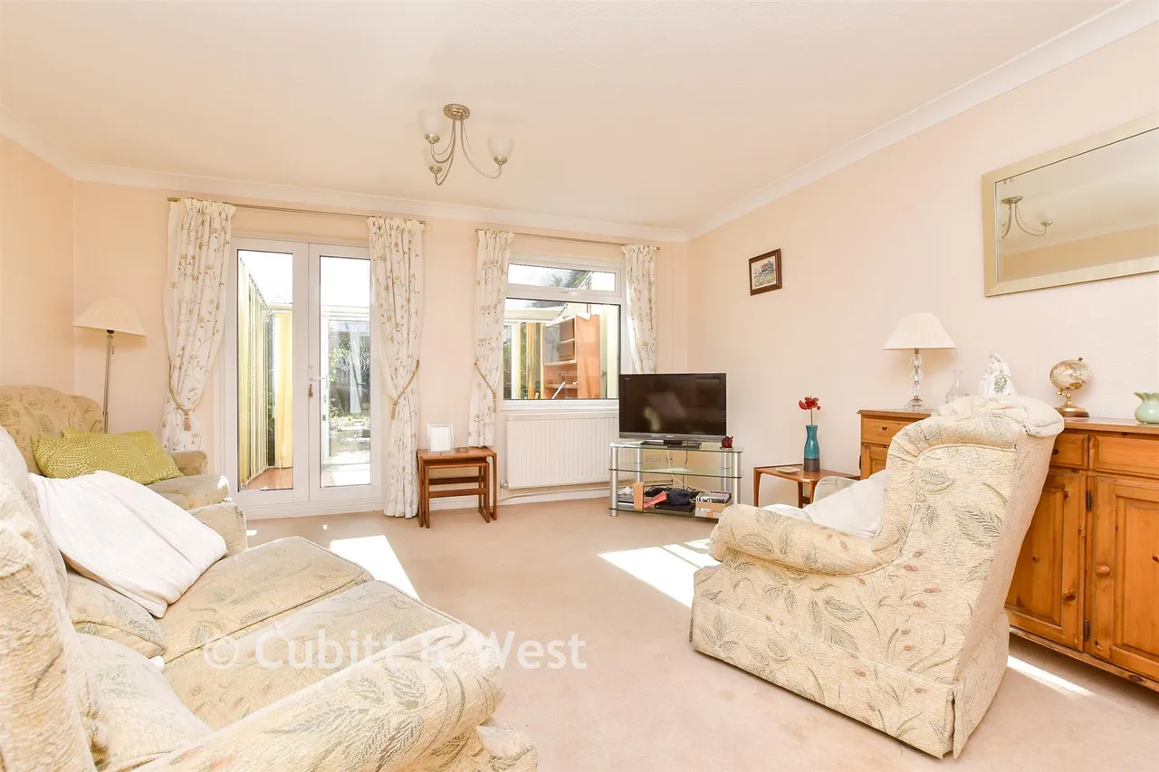 Mariette Way, Wallington, SM6, photo 2
