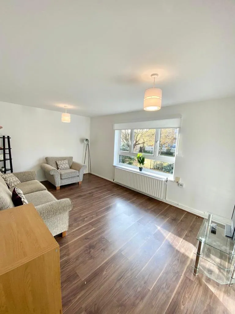 2 bed house to rent — Hungerford Road, London, N7
