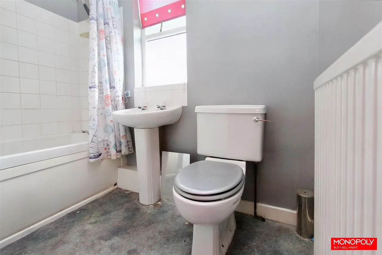 Vale Street, Denbigh, LL16, photo 17