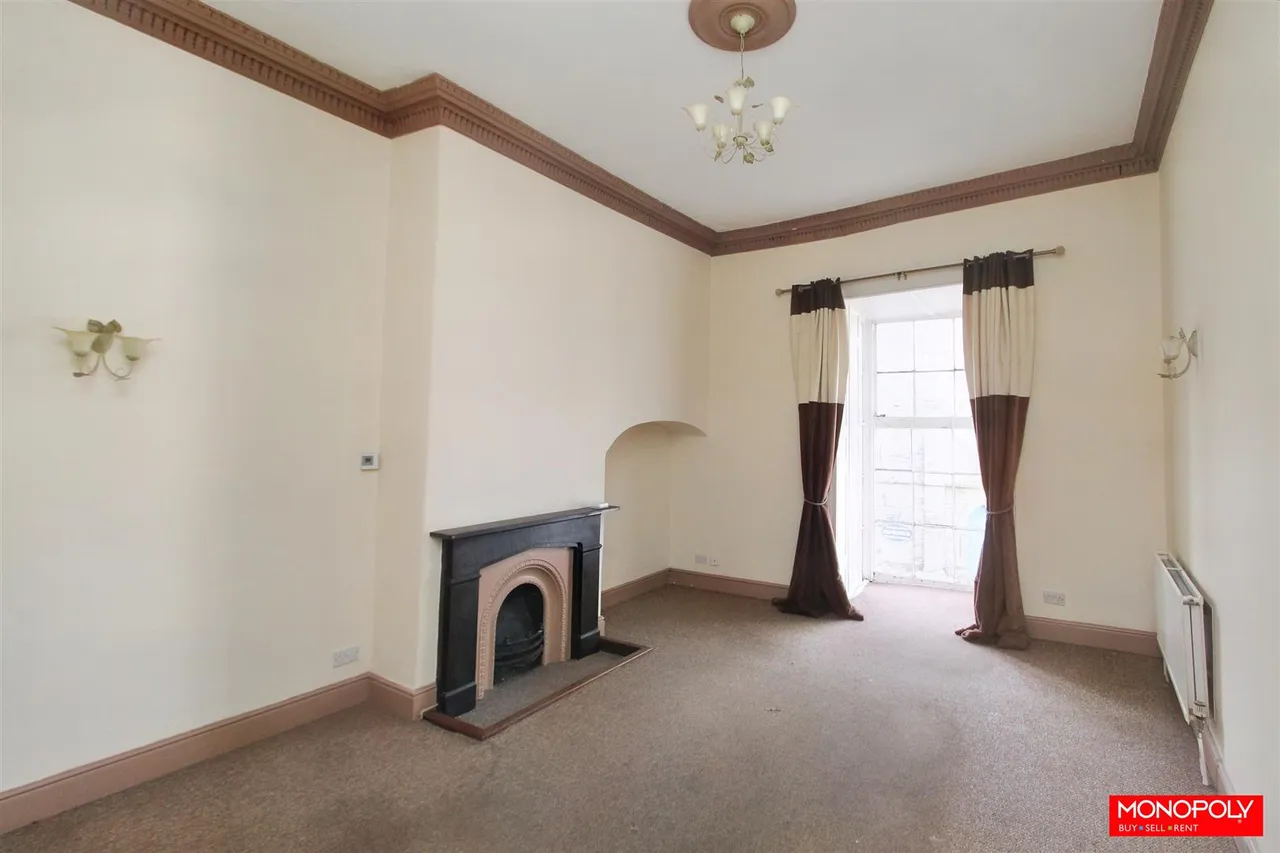 Vale Street, Denbigh, LL16, photo 13