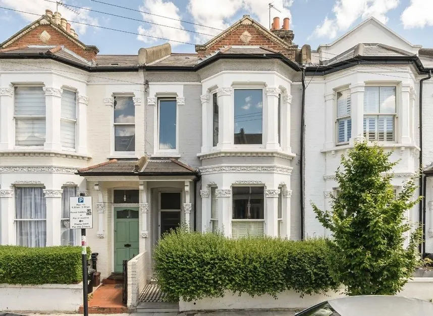 3 bed flat for sale — Sugden Road, Battersea, SW11