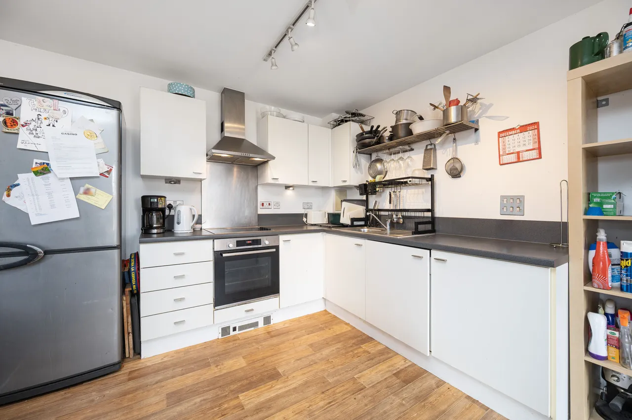 25 Bloomfield Court, 2 Brisbane Road, London, photo 11