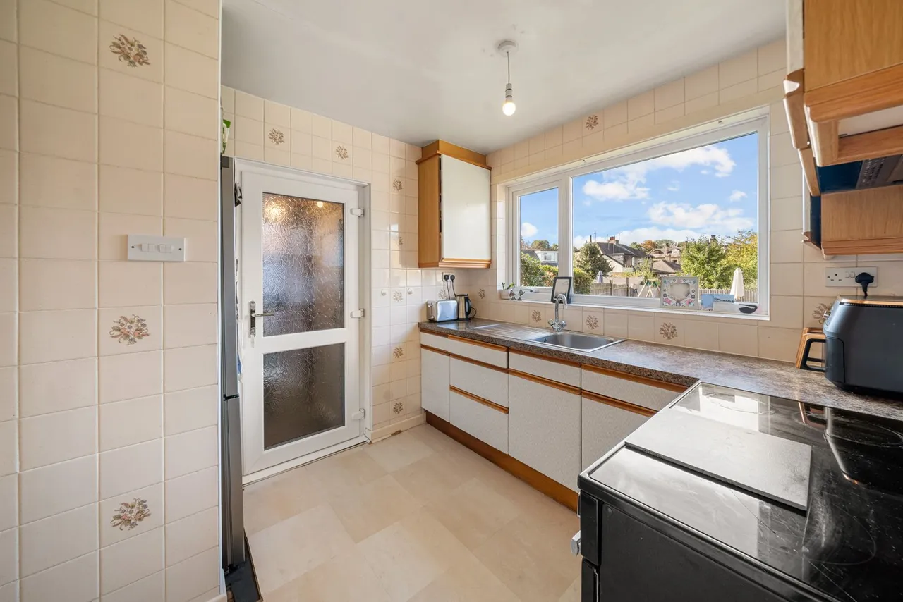 Scholey Avenue, Brighouse, HD6, photo 9