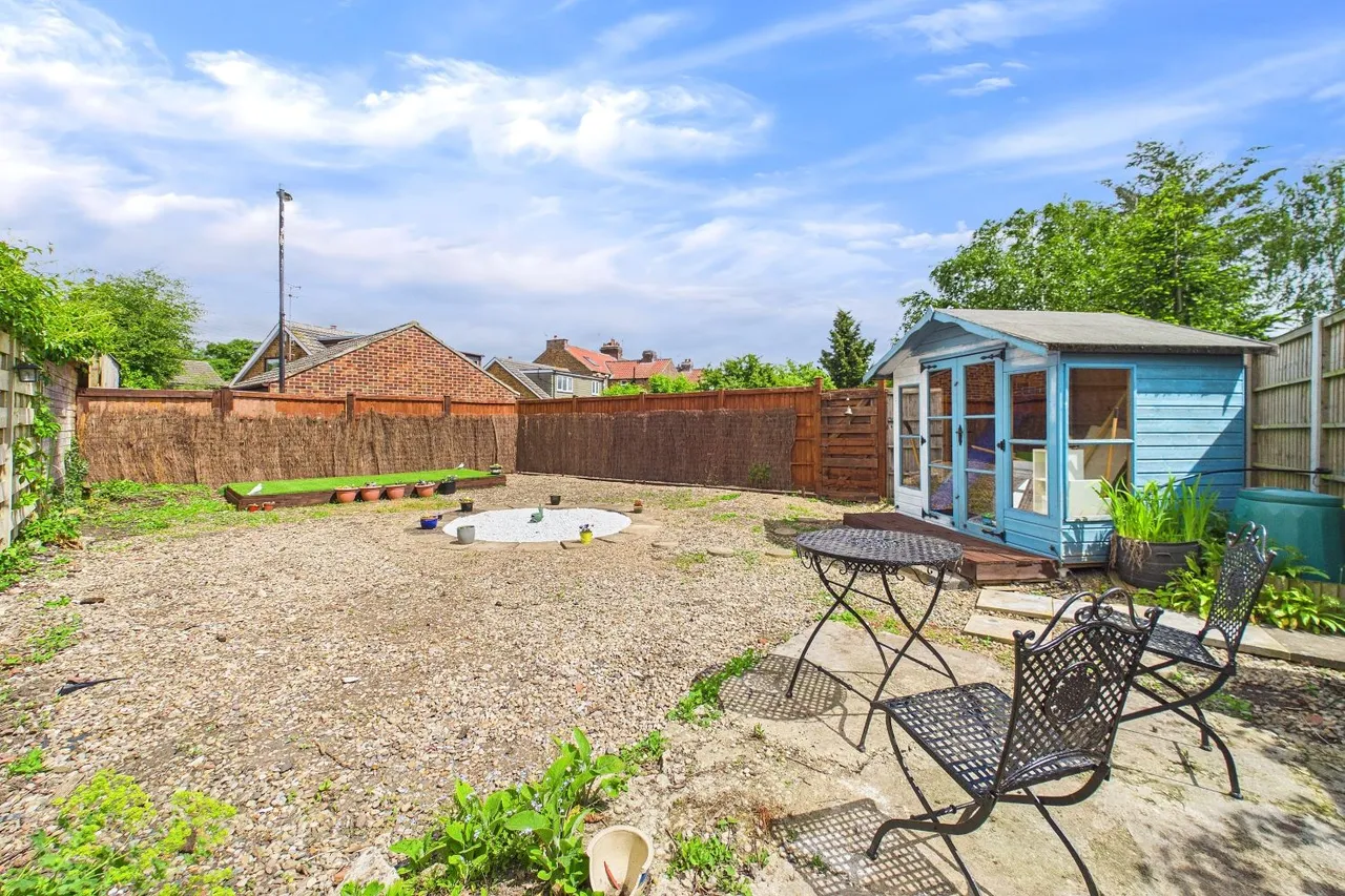 Southfields Road, Strensall, YO32, photo 14