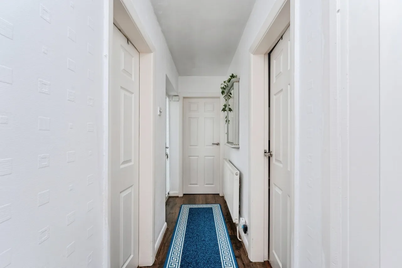 Bromfield Lane, Mold, CH7, photo 12