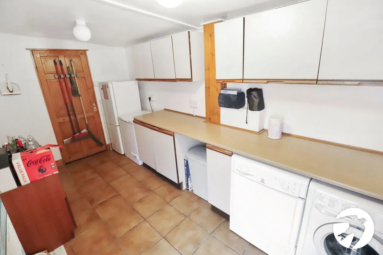 Woolwich Road, London, SE2, photo 16
