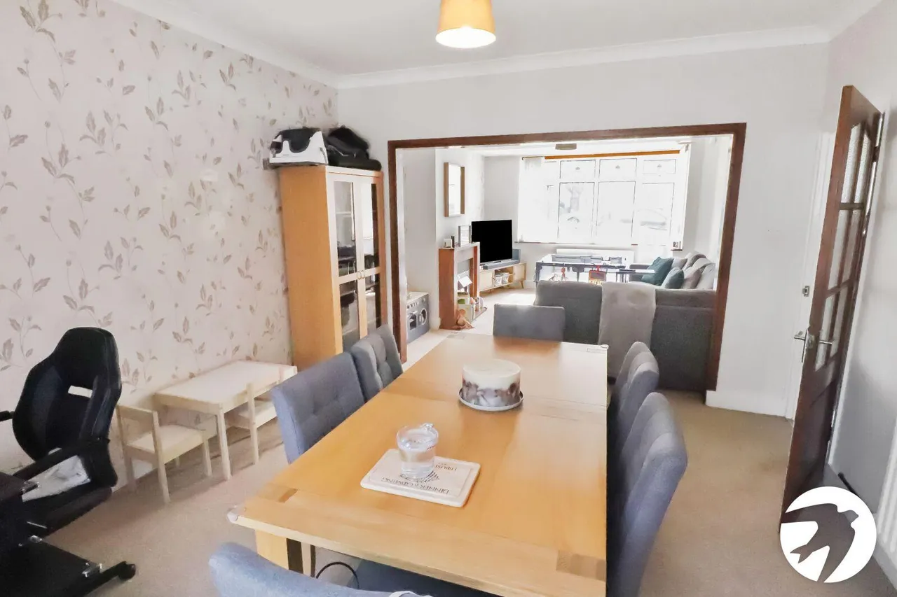 Woolwich Road, London, SE2, photo 4