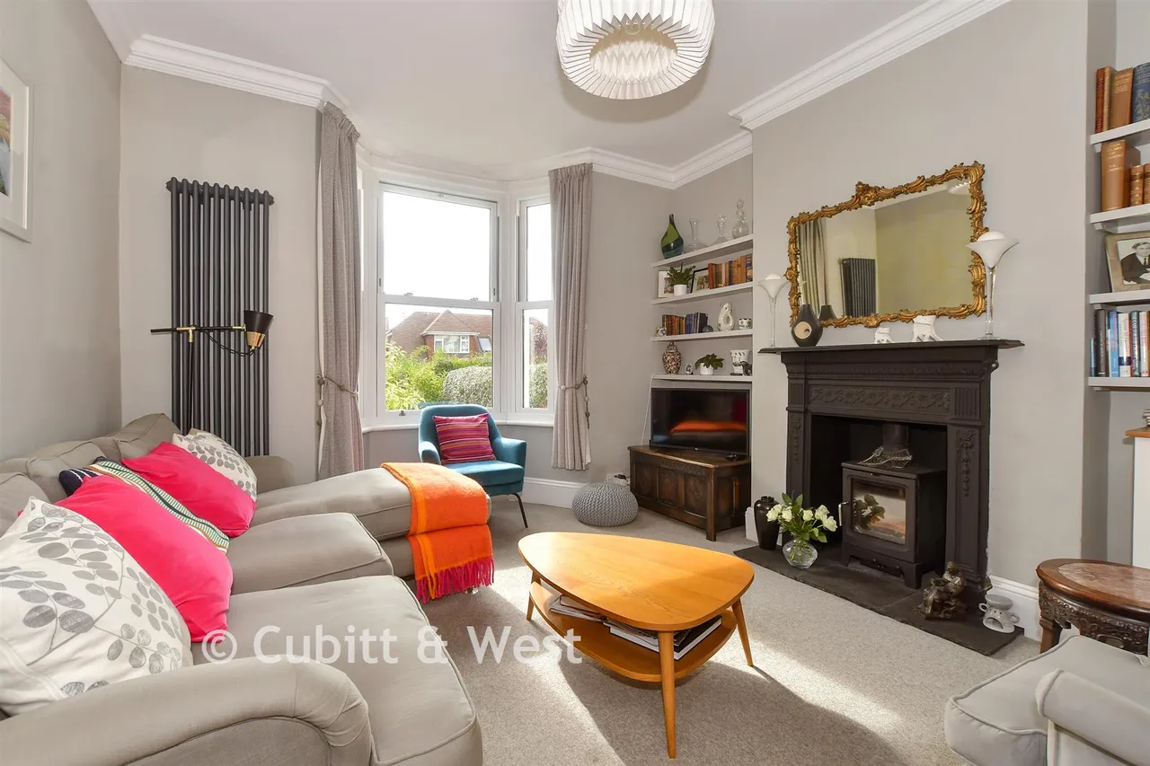 Upper Station Road, Henfield, BN5, photo 3