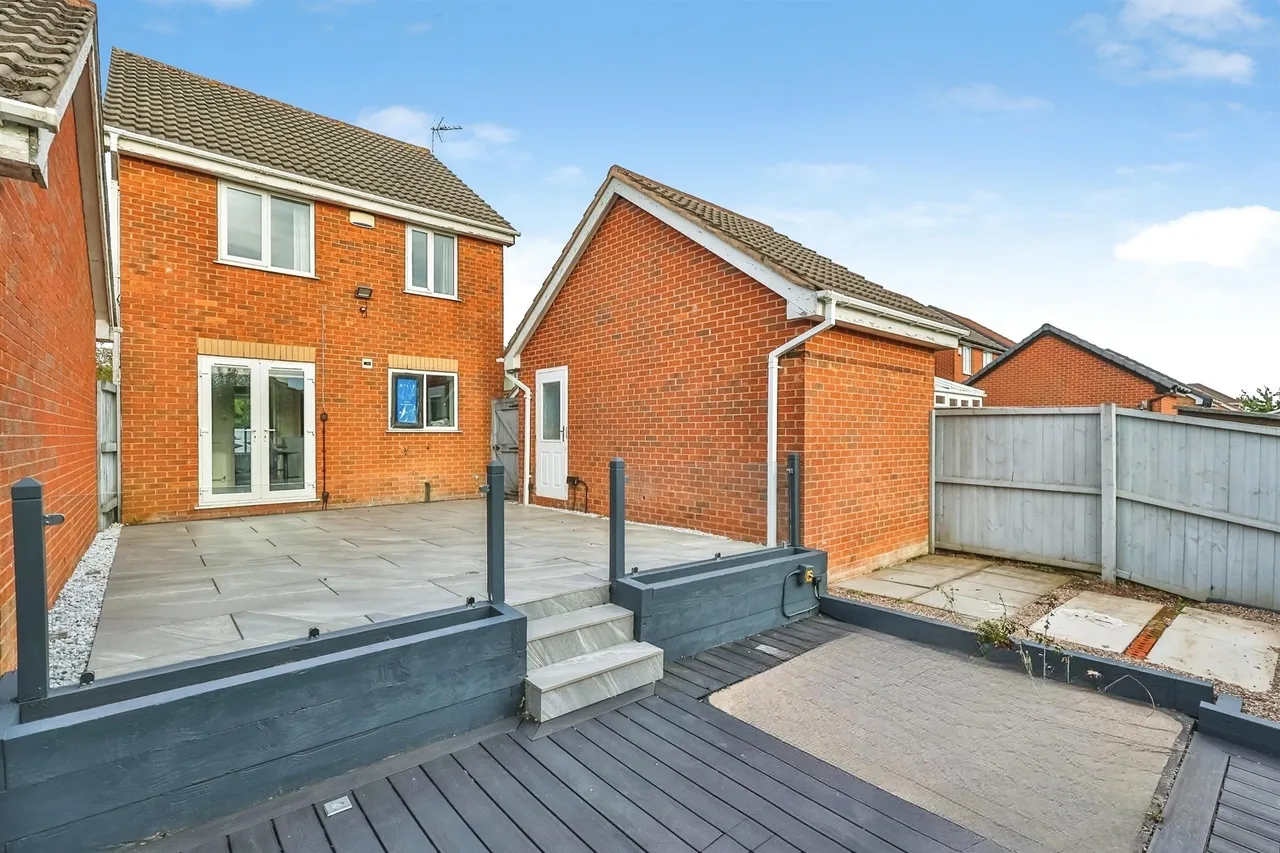 Oakham Drive, Selston, NG16, photo 2