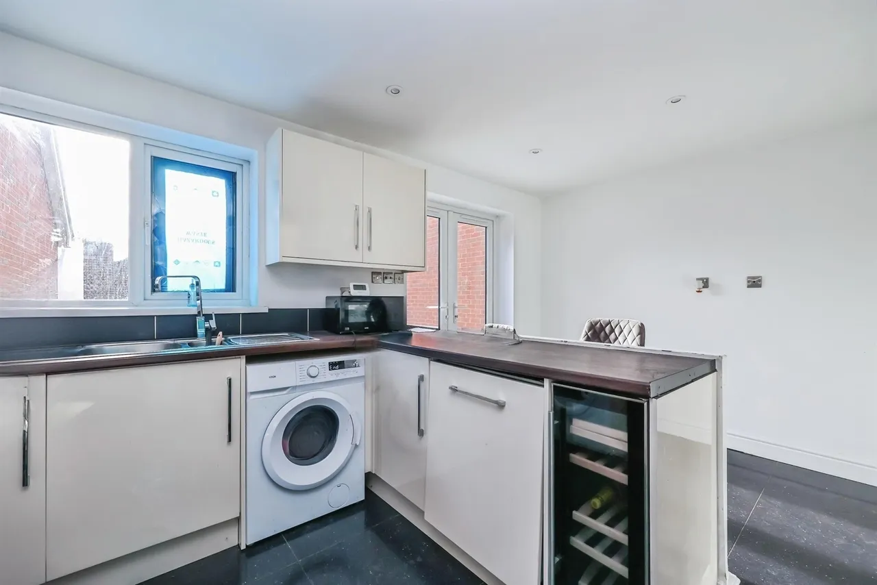Oakham Drive, Selston, NG16, photo 8