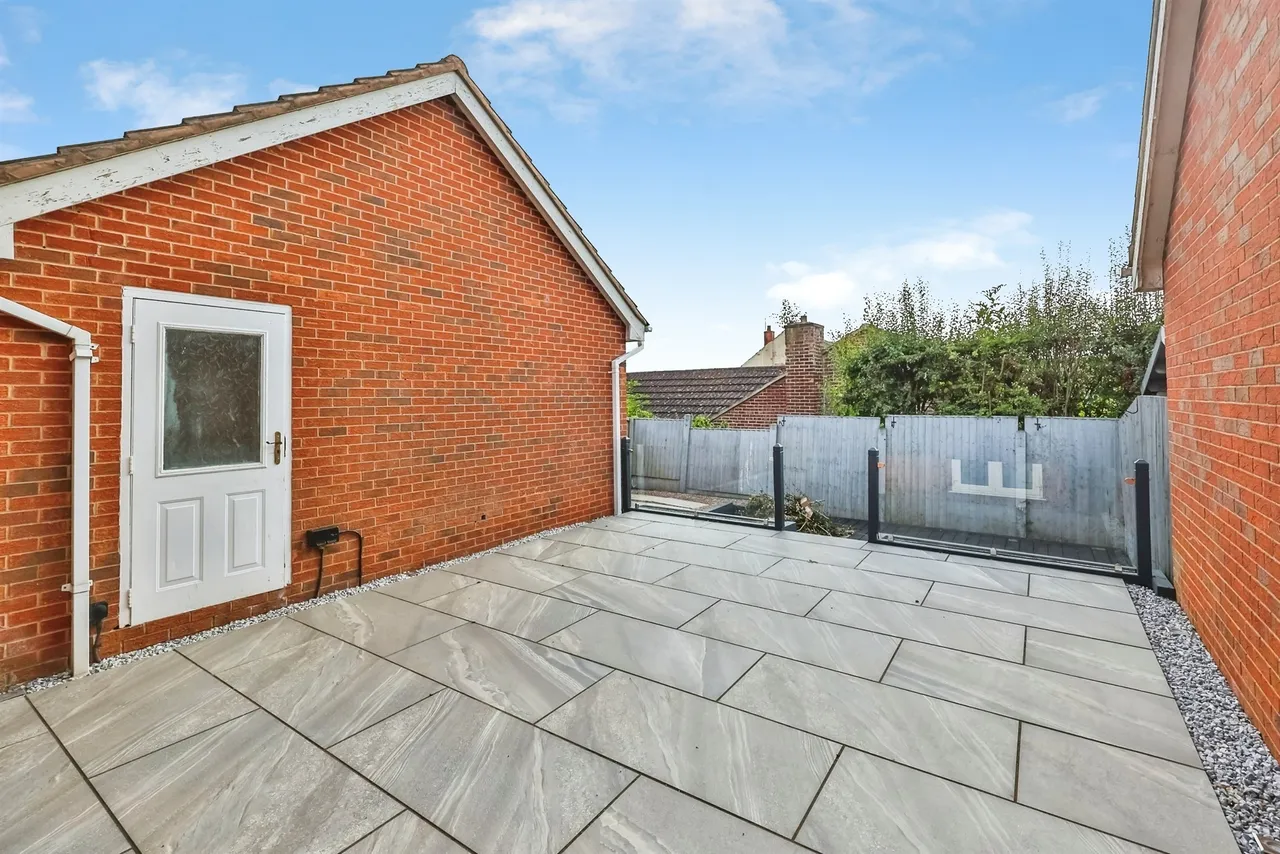 Oakham Drive, Selston, NG16, photo 16