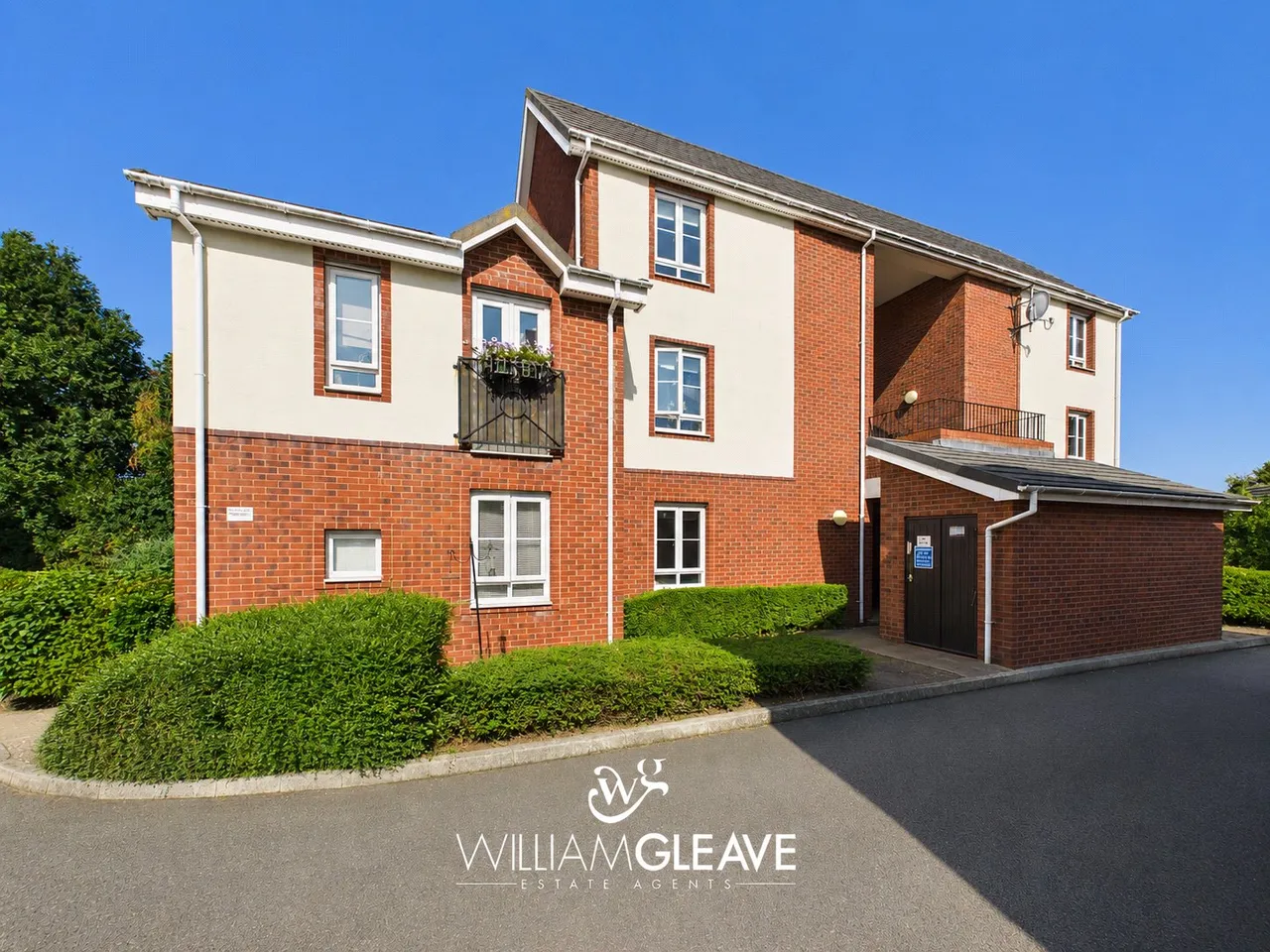 1 bed flat for sale — Maes Deri, Ewloe, Deeside, Flintshire, CH5 3XB