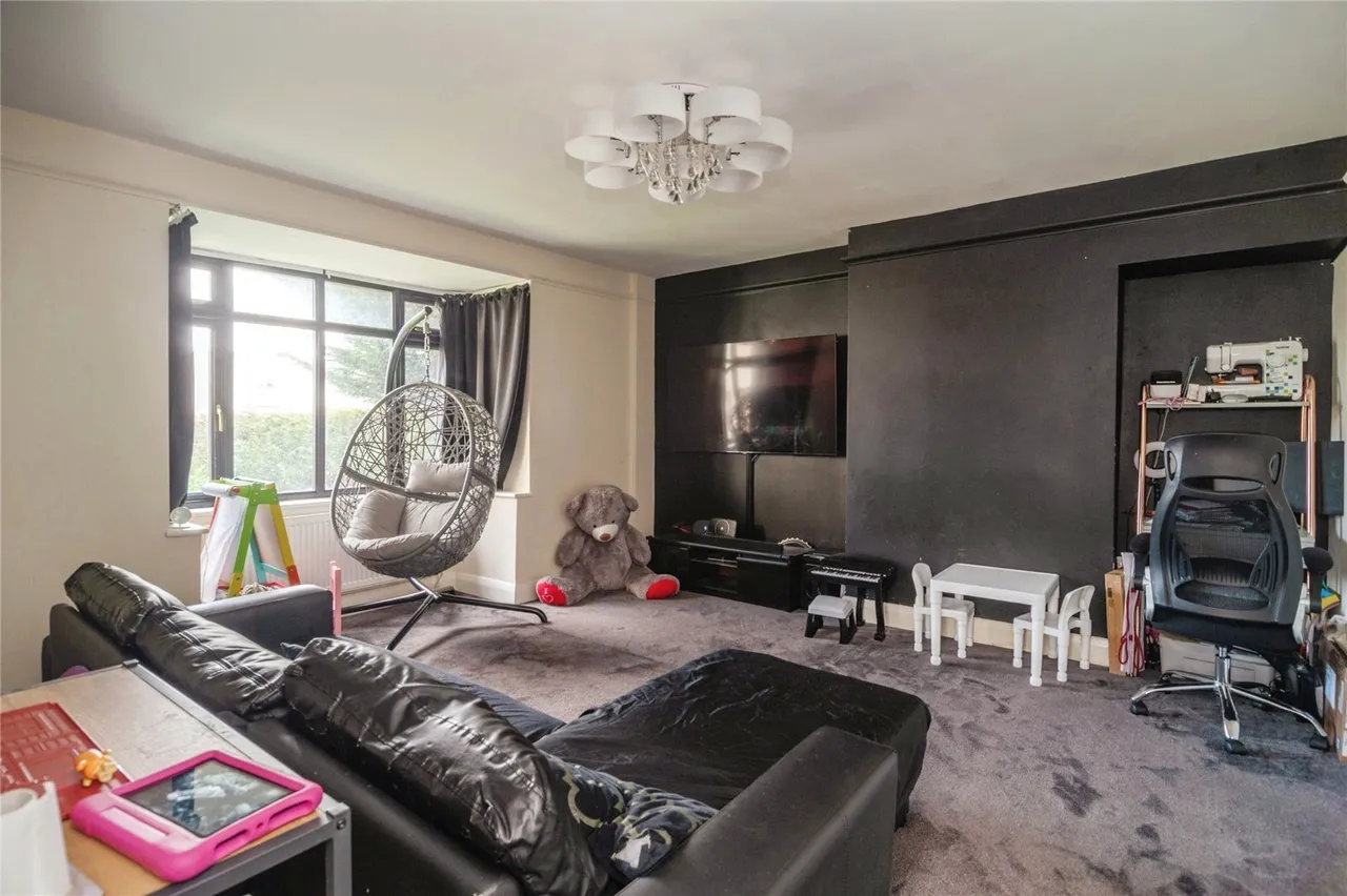 Bata Avenue, East Tilbury, Tilbury, Essex, RM18, photo 4