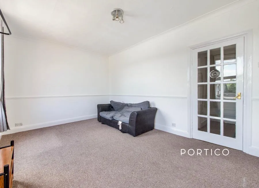Claude Road, Leyton, E10, photo 3