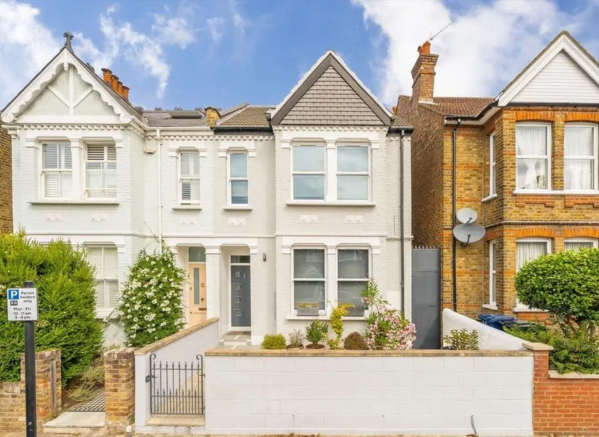 3 bed flat for sale — Murray Road, Ealing, W5