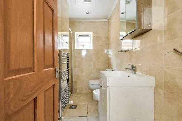 Worthington Road, Surbiton, KT6, photo 7
