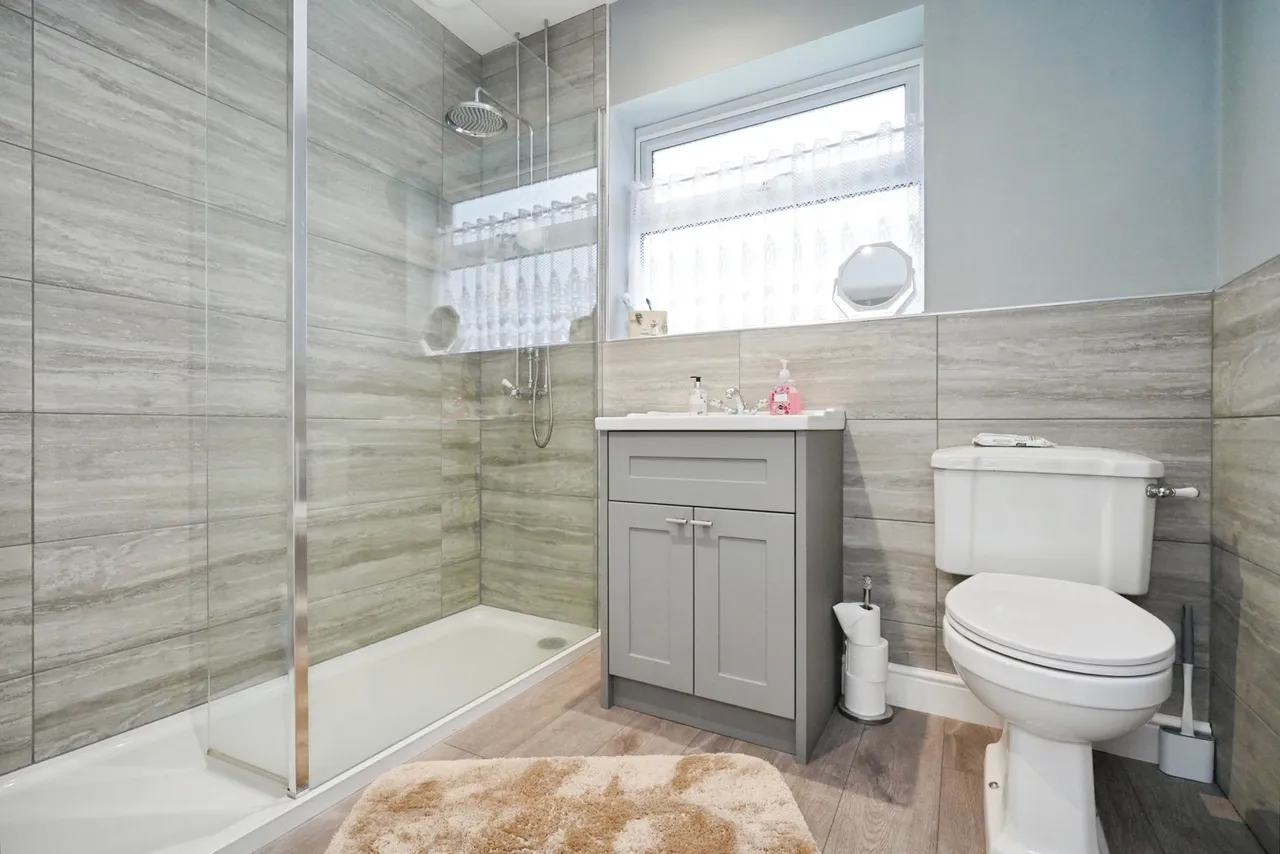 Rowena Drive, Ashby-de-la-Zouch, LE65, photo 7