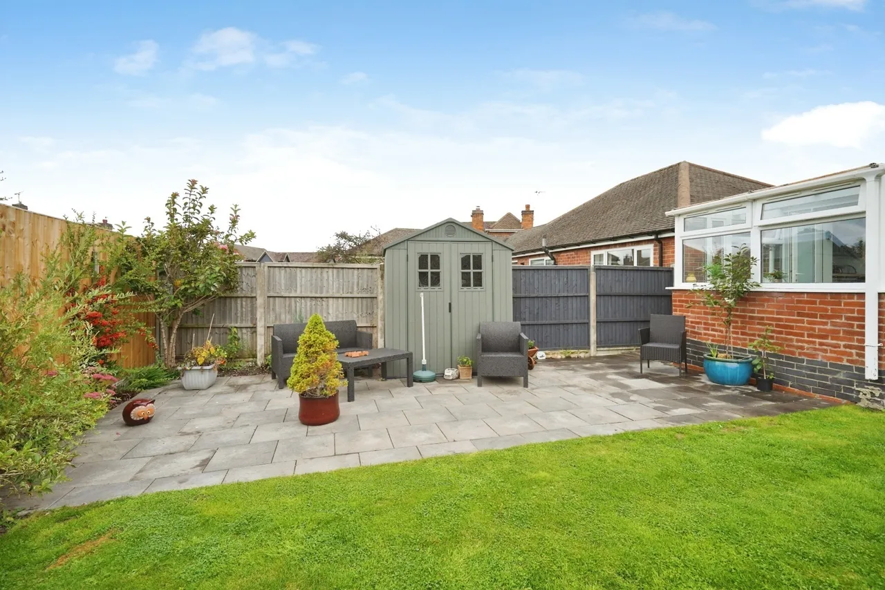 Rowena Drive, Ashby-de-la-Zouch, LE65, photo 15