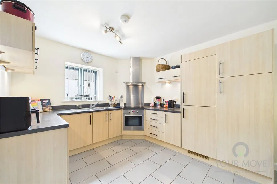 Mill Pond Drive, Upton, Northampton, NN5, photo 3