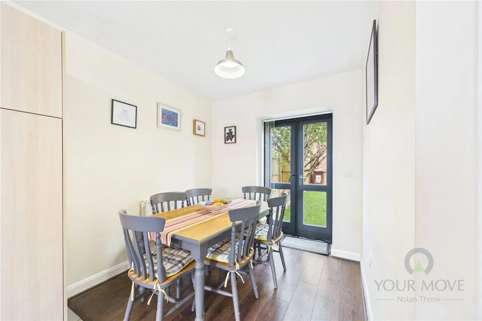 Mill Pond Drive, Upton, Northampton, NN5, photo 4