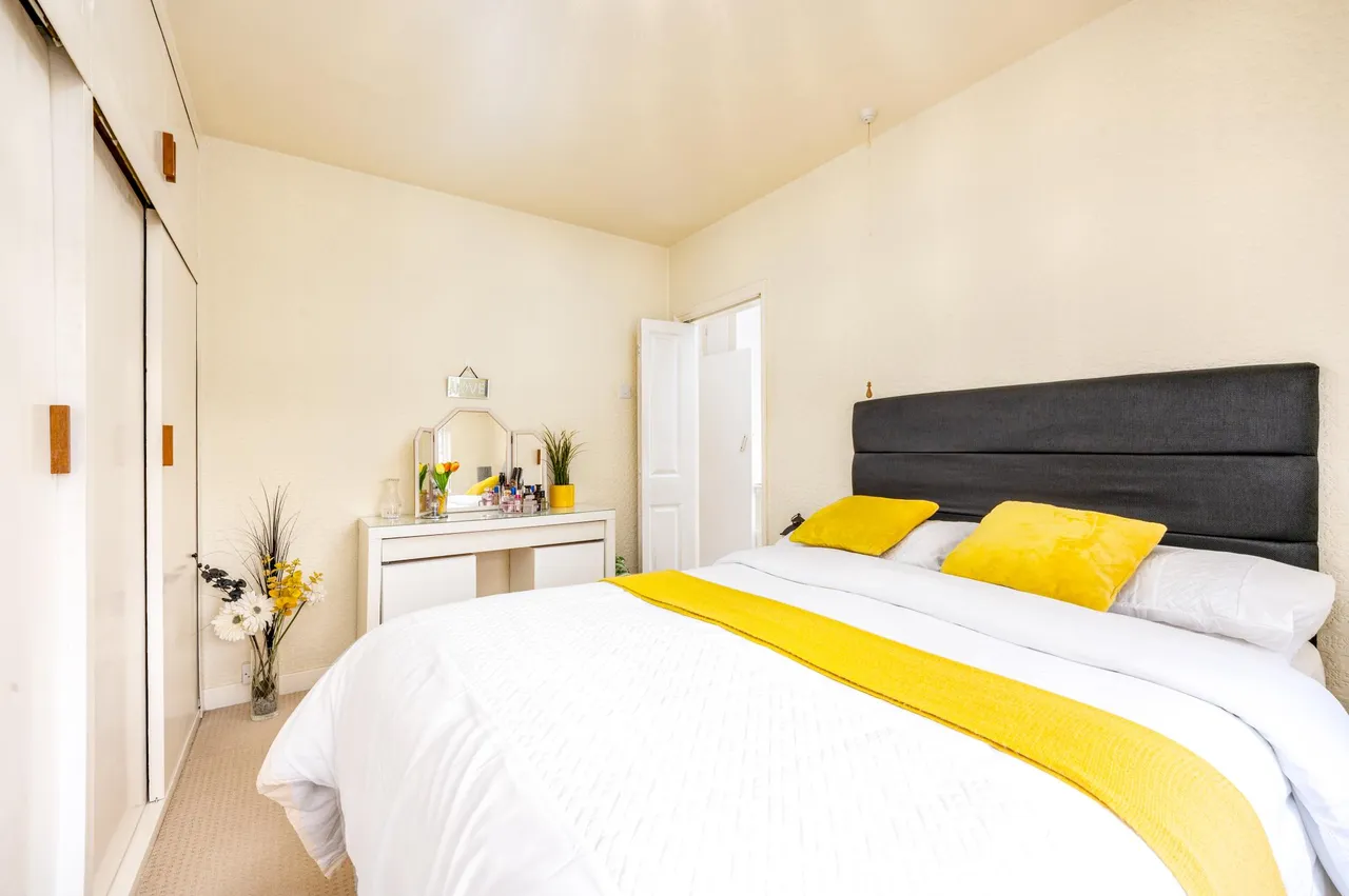 Oakdale Road, Birmingham, B36, photo 25