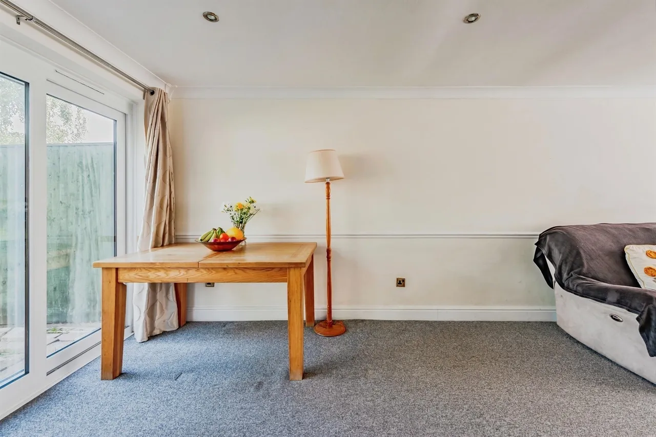 Hazel Way, Crawley Down, RH10, photo 4