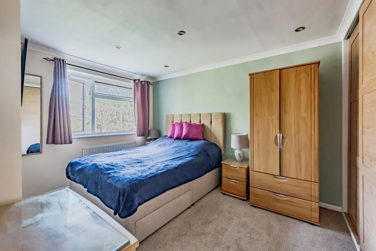 Hazel Way, Crawley Down, RH10, photo 10