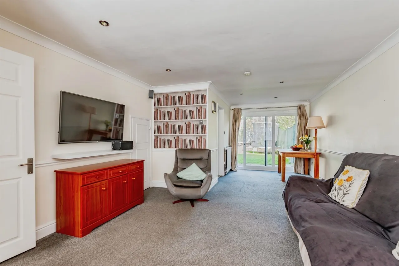 Hazel Way, Crawley Down, RH10, photo 5