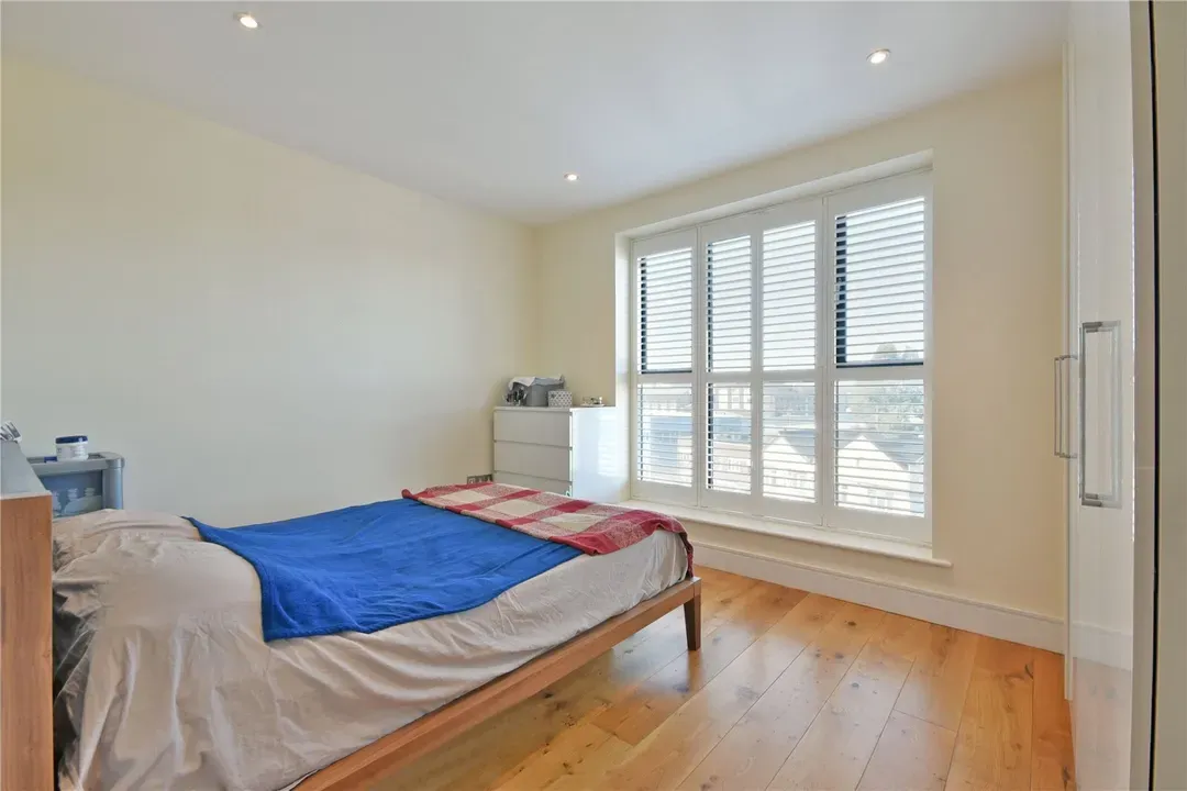 High Road, Dollis Hill, London, NW10, photo 3