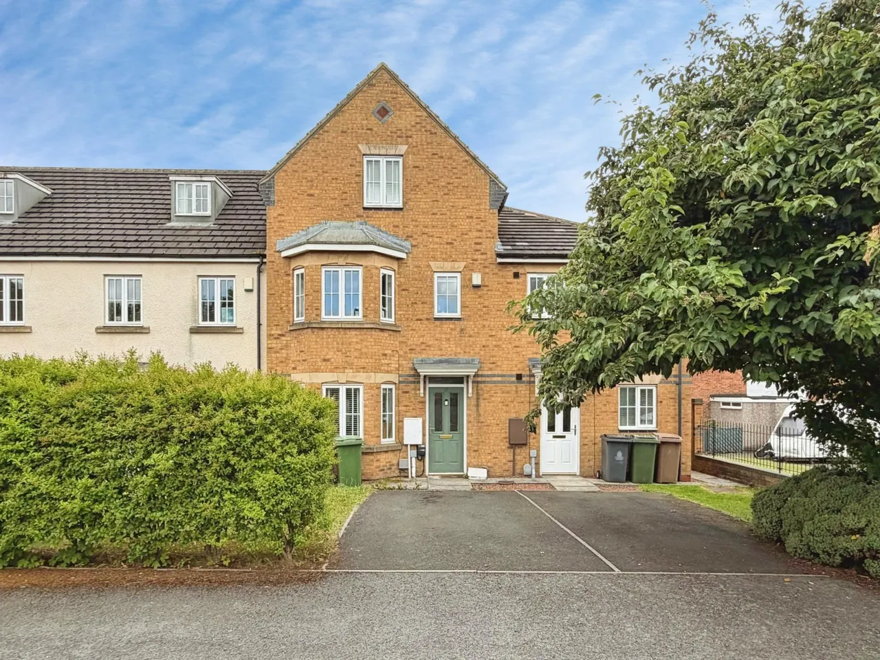3 bed house for sale, Queensbury Gate, Longbenton, NE12