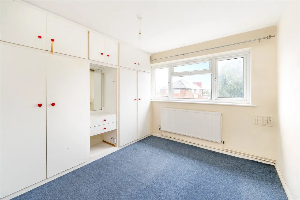 Green Lane, Hanworth, TW13 6TN, photo 6