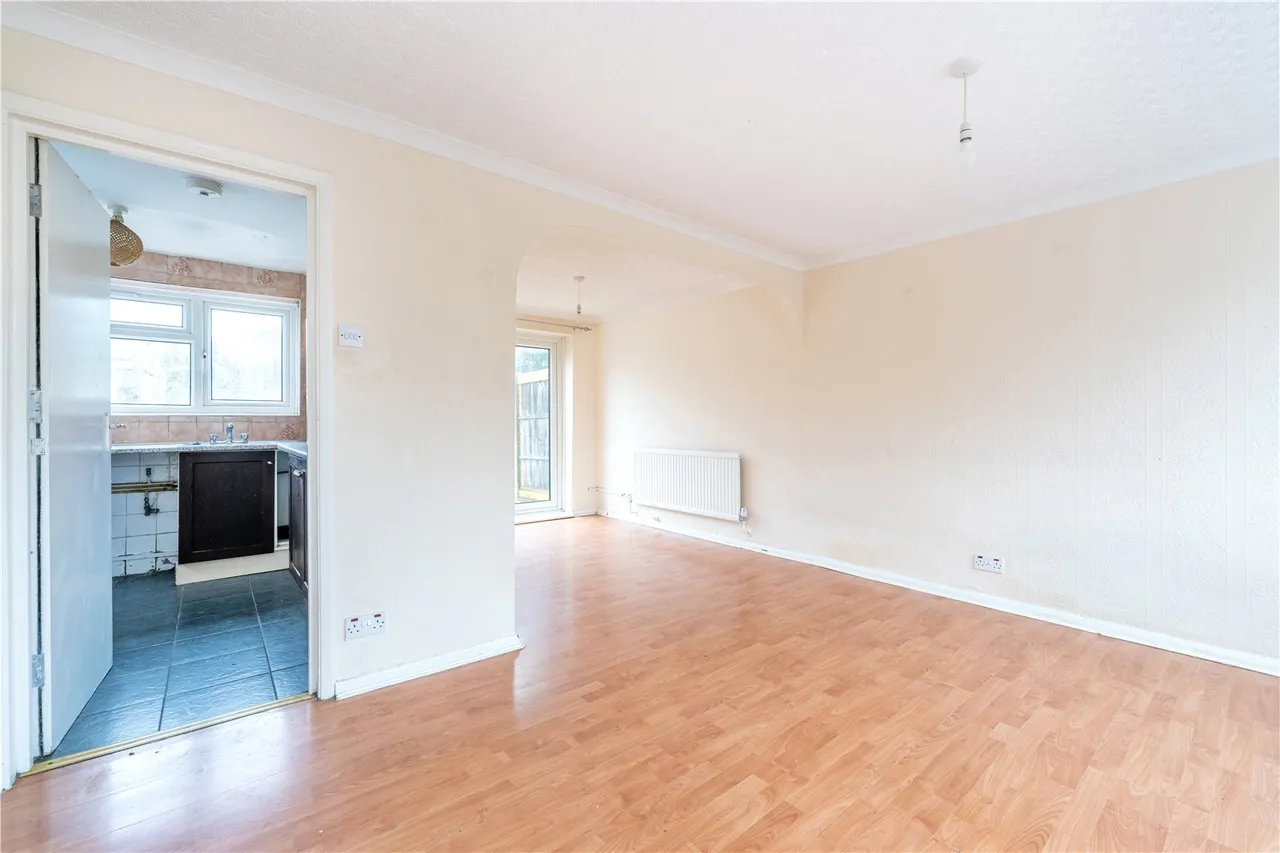Green Lane, Hanworth, TW13 6TN, photo 3