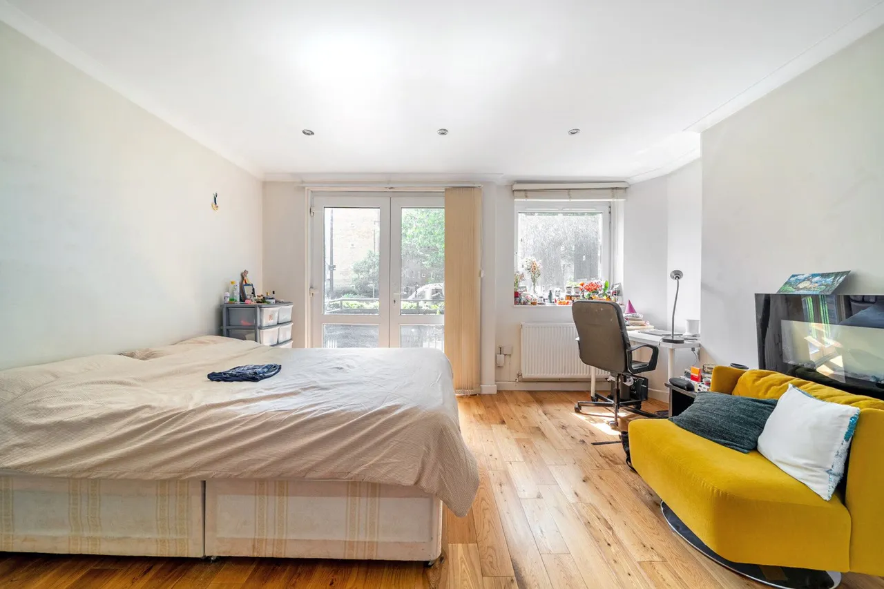 Tabard Street, SE1, photo 4