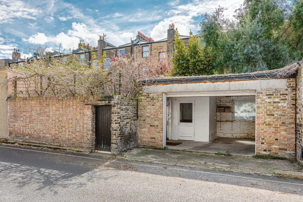 Fentiman Road, London, SW8, photo 9