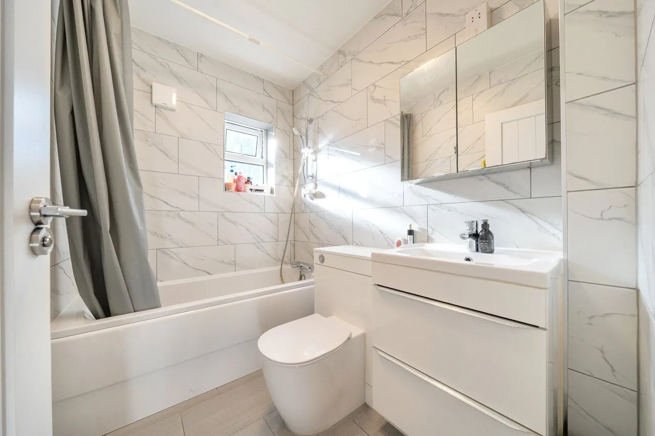 Kings Road, Banbury, OX16, photo 9