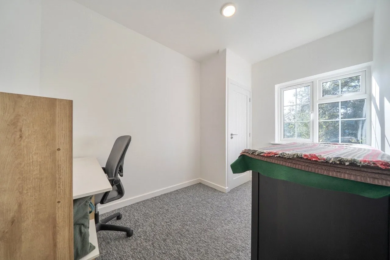 Kings Road, Banbury, OX16, photo 11