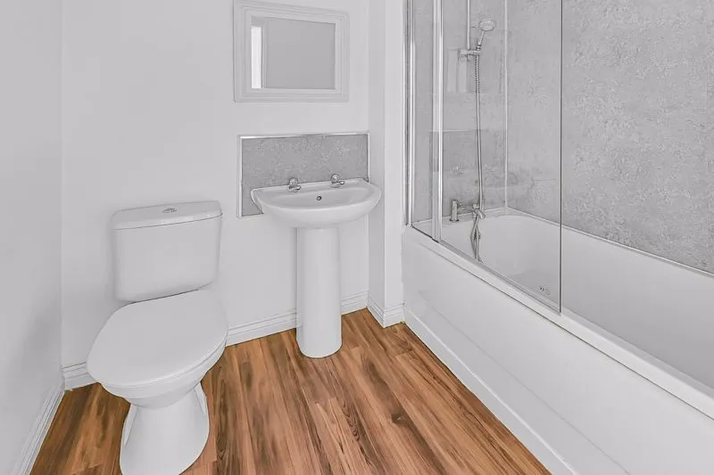 Manchester Street, Heywood OL10 1DL, photo 10