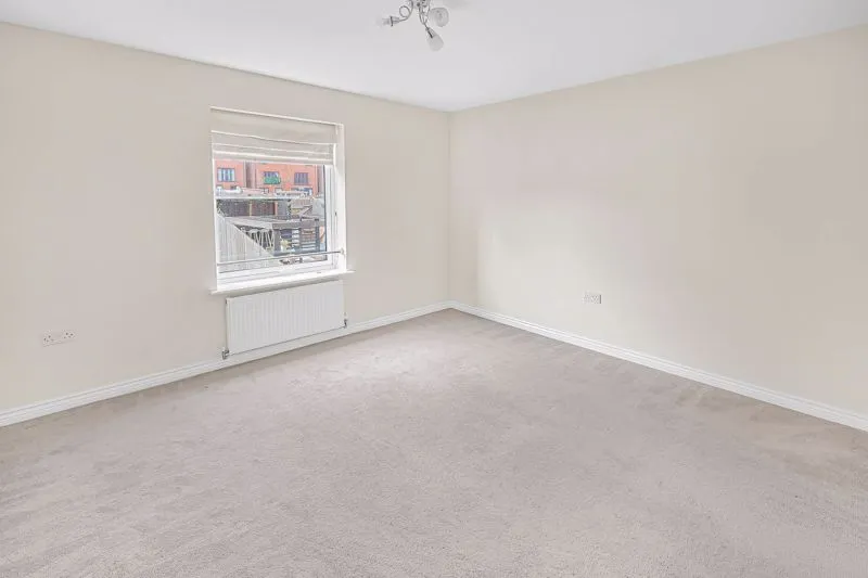 Manchester Street, Heywood OL10 1DL, photo 13