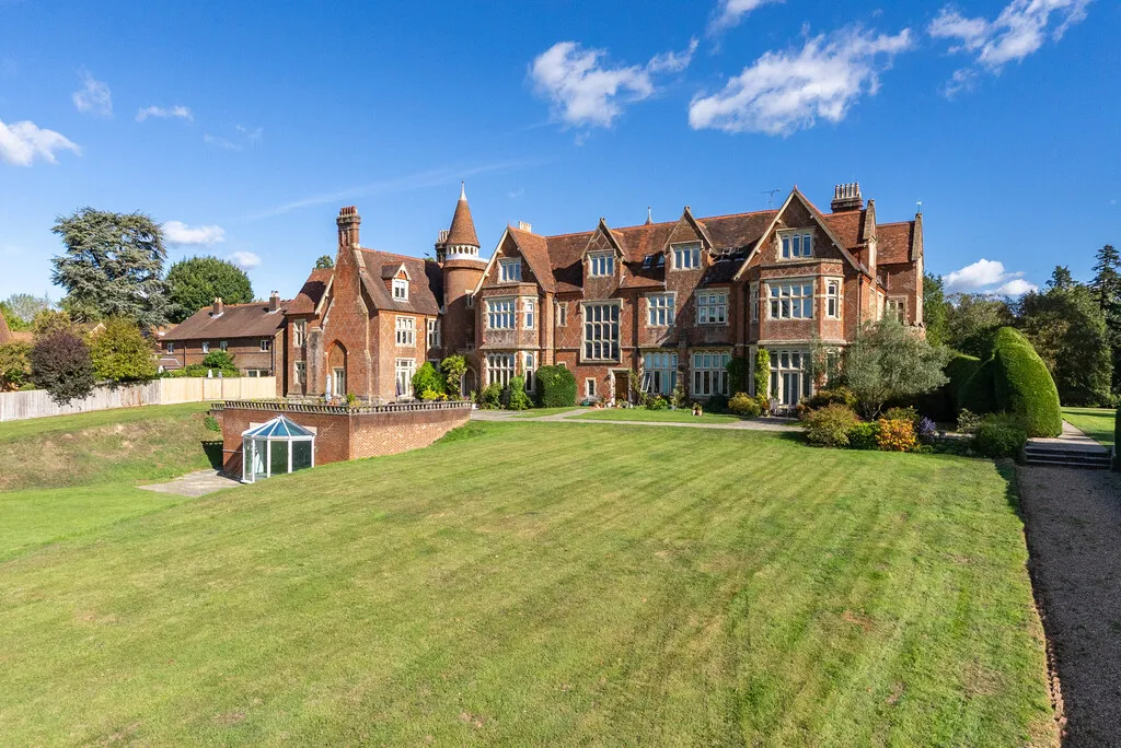 Grenehurst Park, Capel, RH5, photo 9