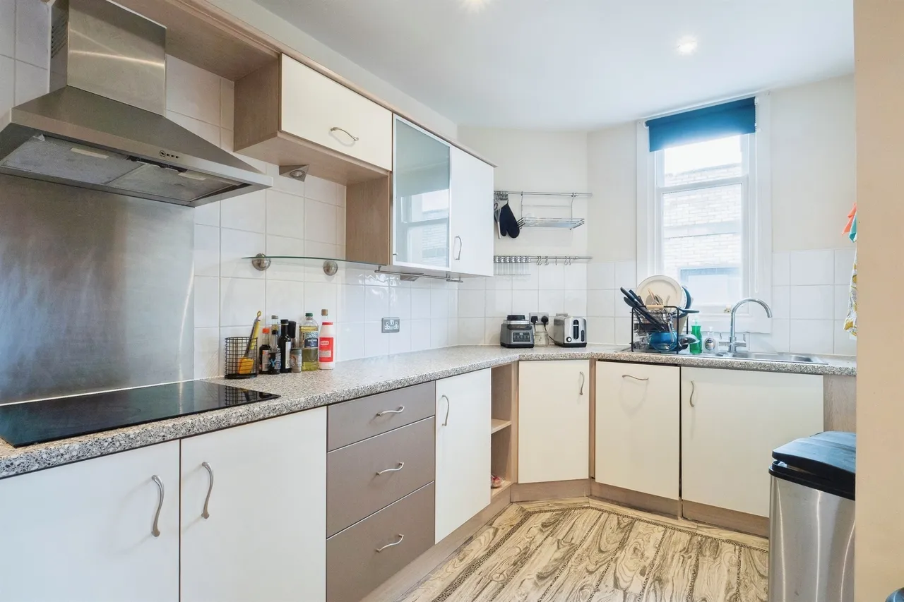Princess Road East, Leicester, photo 10
