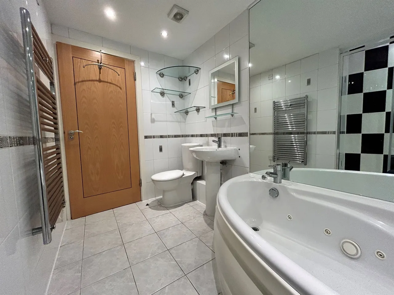 Princess Road East, Leicester, photo 5
