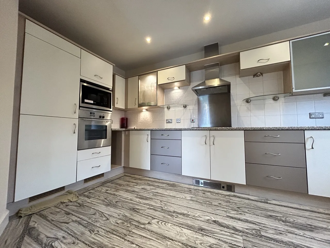 Princess Road East, Leicester, photo 3