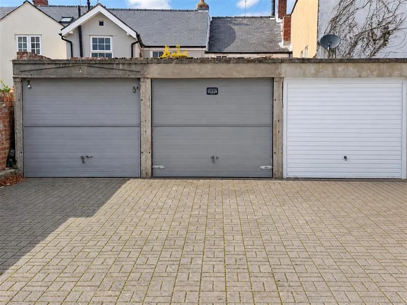 Priory Street, Cheltenham, GL52, photo 8