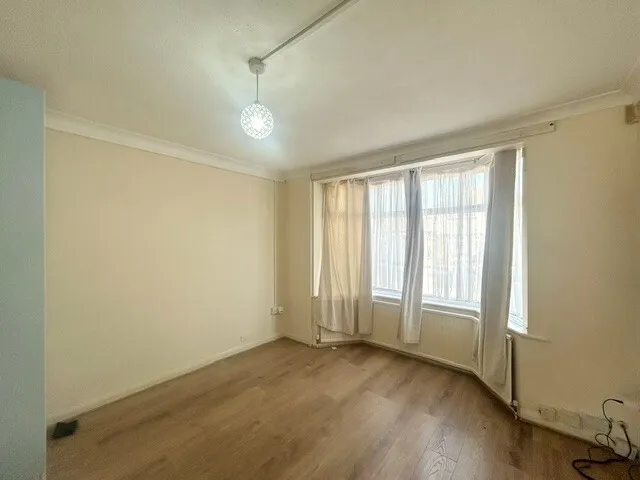 Essex road, Romford, RM7 8BE, photo 6