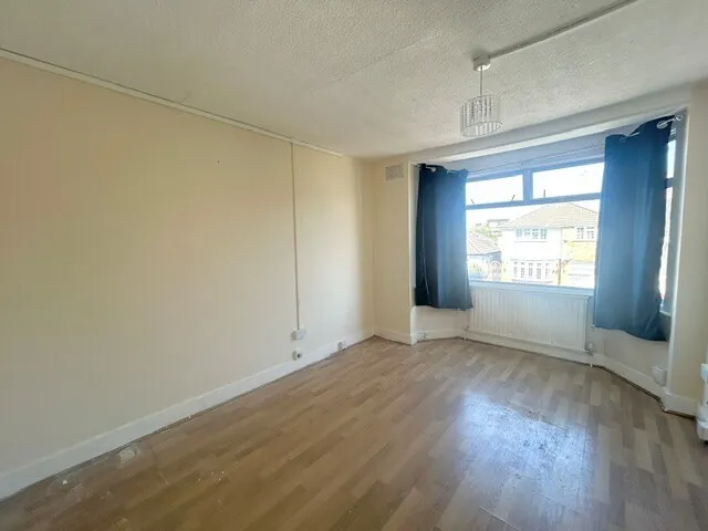 Essex road, Romford, RM7 8BE, photo 9