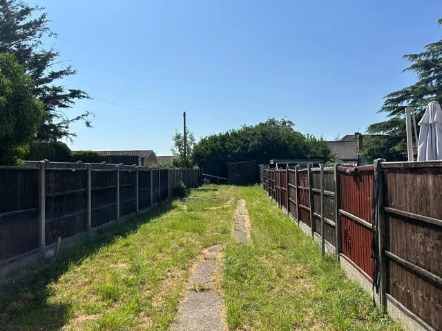 Essex road, Romford, RM7 8BE, photo 3