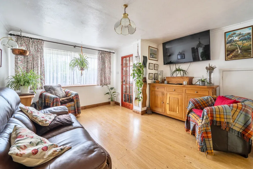 Walton Heath, Bletchley, Milton Keynes, Buckinghamshire, MK3 7RU, photo 7