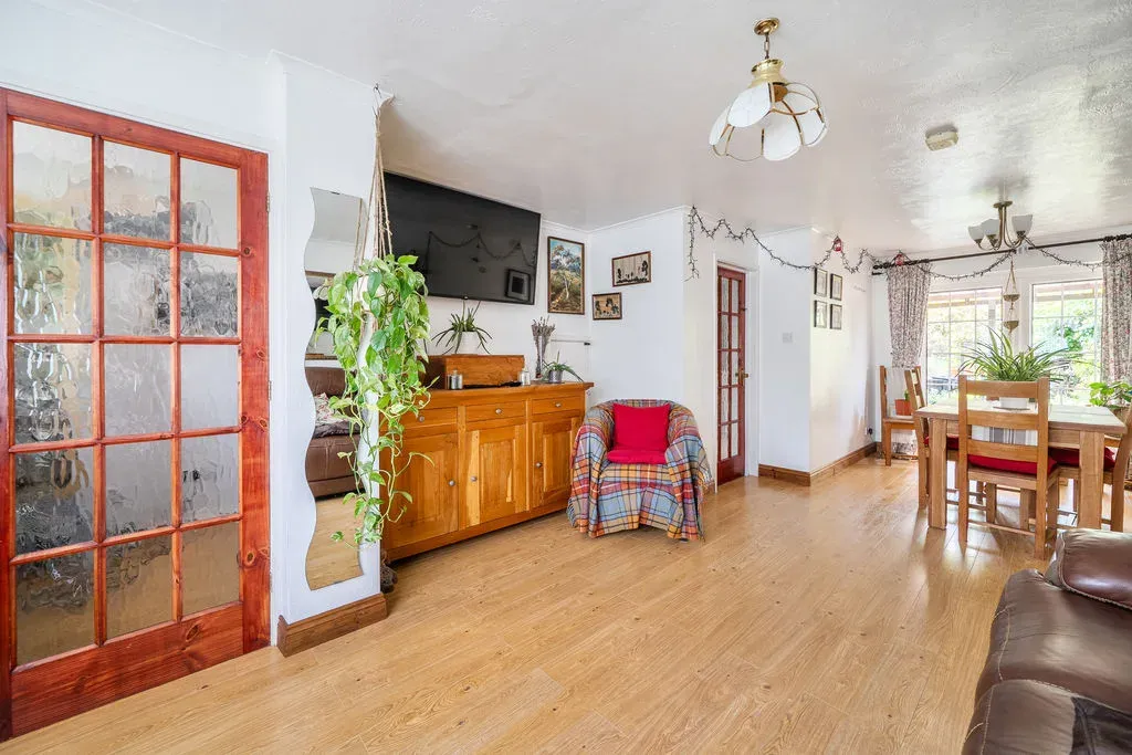 Walton Heath, Bletchley, Milton Keynes, Buckinghamshire, MK3 7RU, photo 13