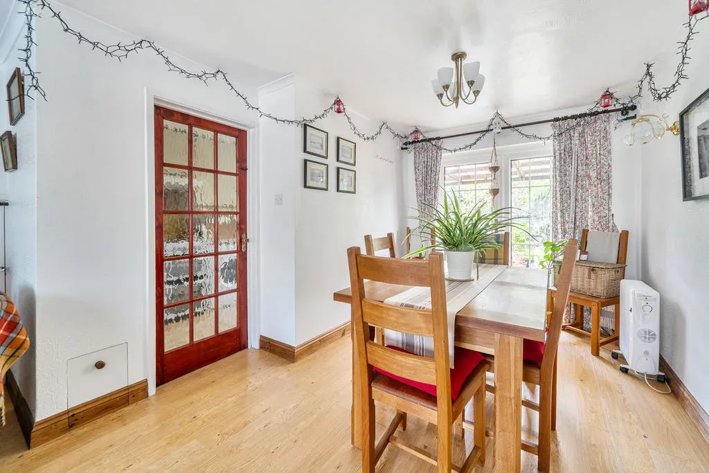 Walton Heath, Bletchley, Milton Keynes, Buckinghamshire, MK3 7RU, photo 18