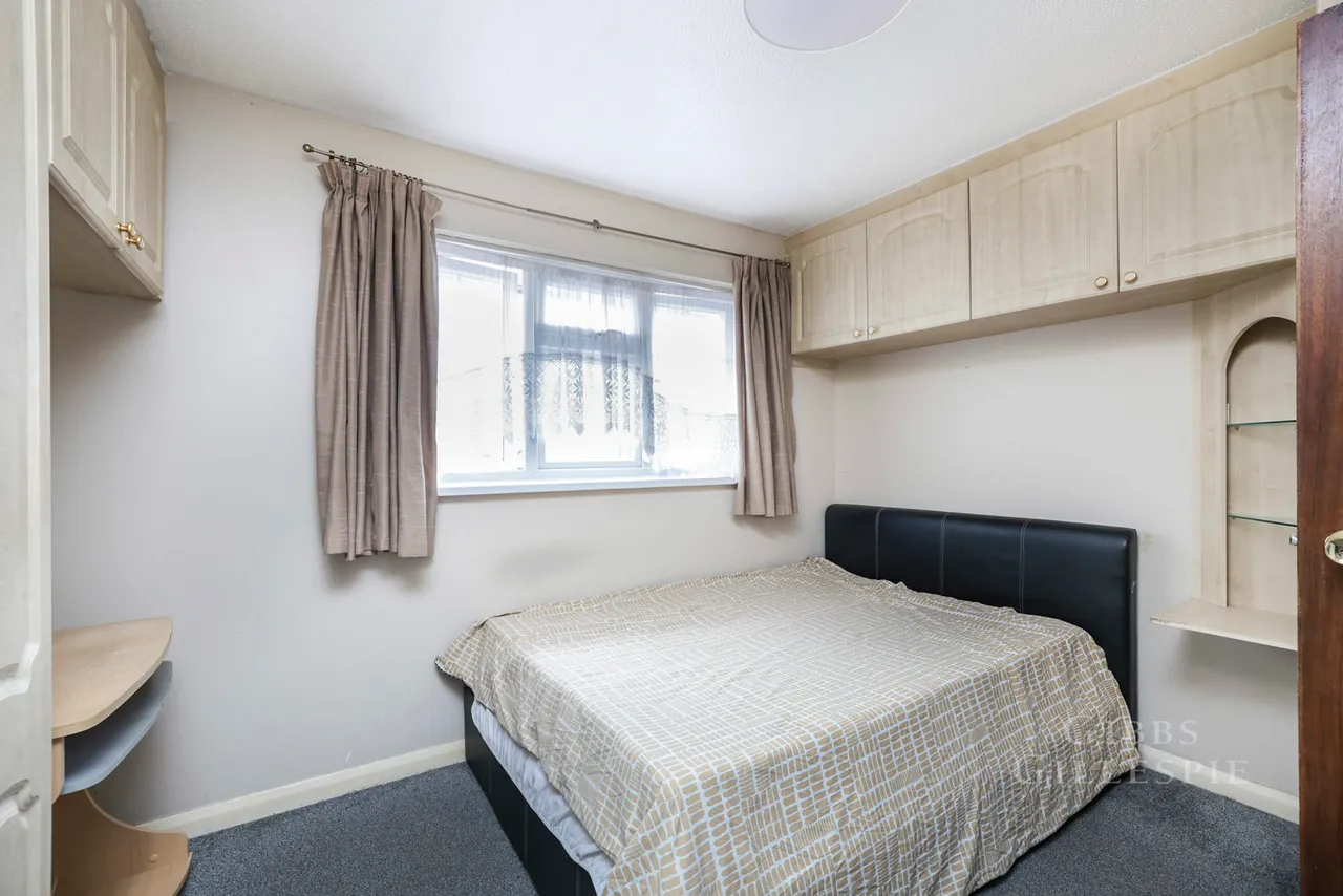 Stipularis Drive, Hayes Fees Apply, UB4, photo 13